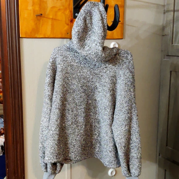 ***Teddy Hooded Sweatshirt - Picture 2 of 5